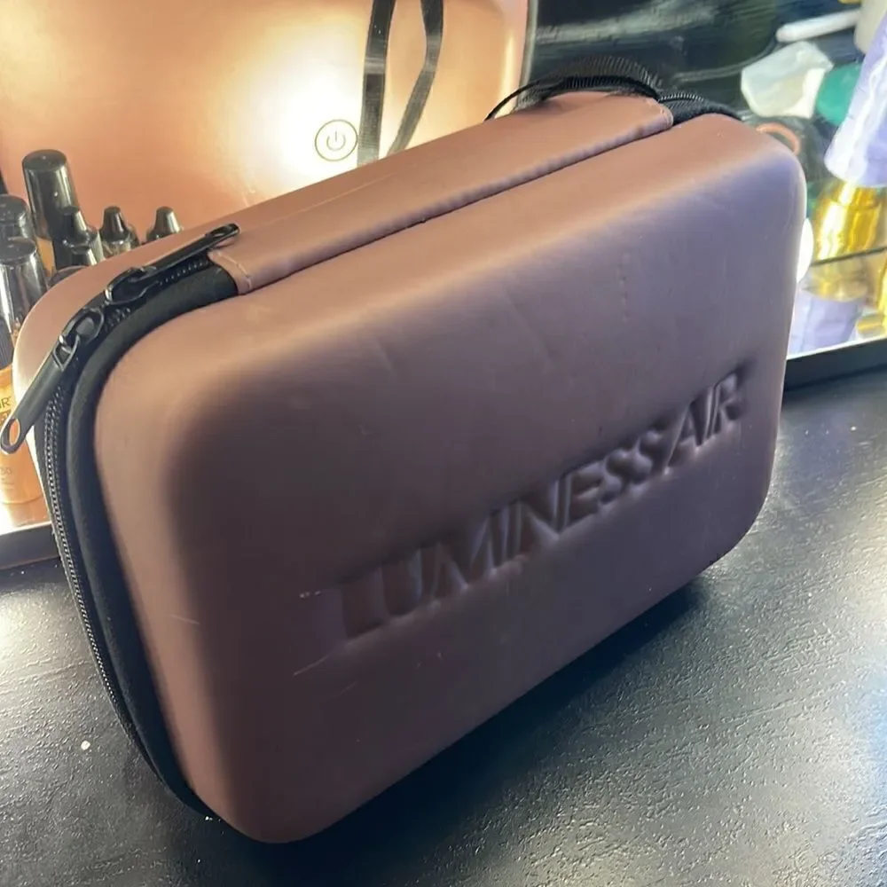 Luminess legend airbrush system + makeup & case GUC